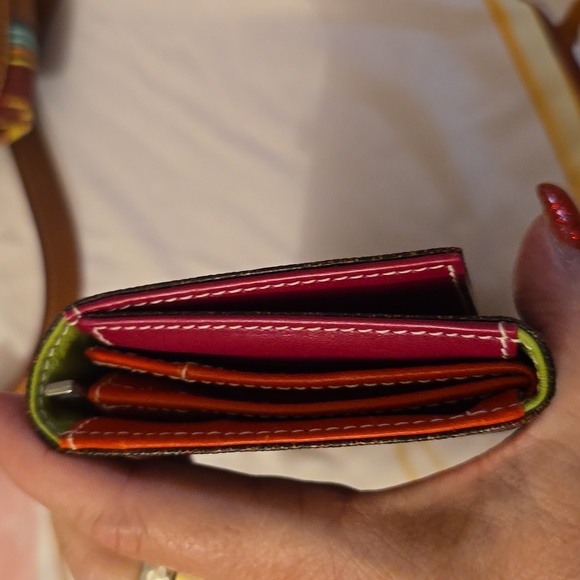 ETRO RARE ETRO UNUSED + UNUSED WALLET - Picture 9 of 16